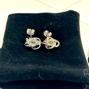 Brand new! Never worn! Gorgeous rhinestone earrings!